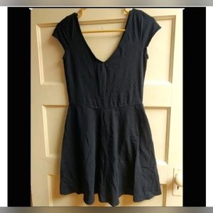 V-neck cotton blue plain short sleeved dress